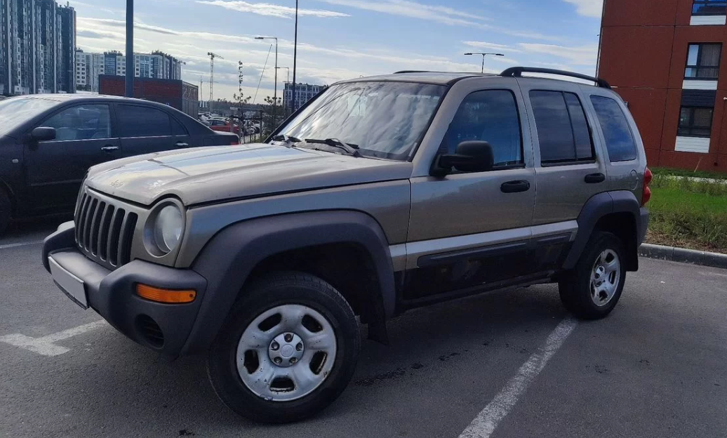 Jeep Liberty 2.4 MT, 2004 года выпуска