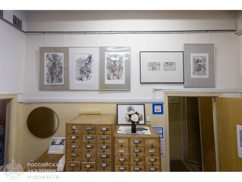 Экспозиция выставки «Книга и ксилография» заслуженного художника РФ, академика РАХ Михаила Михайловича Верхоланцева. Фоторепортаж: Виктор Берёзкин, пресс-служба РАХ.