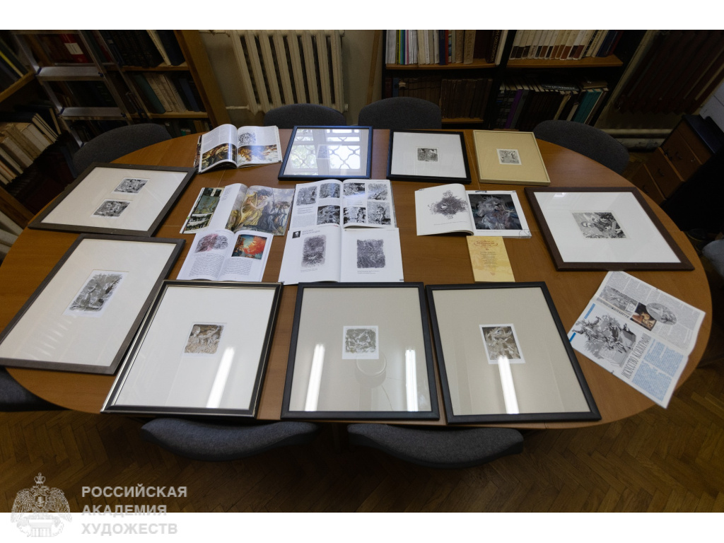 Экспозиция выставки «Книга и ксилография» заслуженного художника РФ, академика РАХ Михаила Михайловича Верхоланцева. Фоторепортаж: Виктор Берёзкин, пресс-служба РАХ.