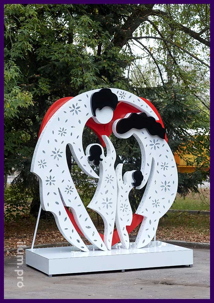 Фотозона с встроенной подстветкой "Семья"