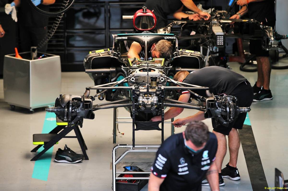 Оптимизировать и менять настройки СУБД можно до бесконечности. Нет предела совершенству!