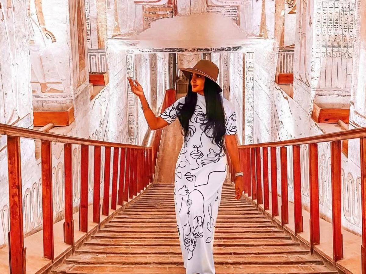 Как должны одеваться туристки в мусульманской стране