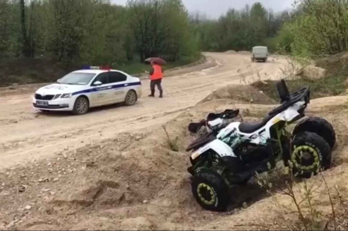    55-летний водитель вылетел с квадроцикла и погиб в Пермском крае