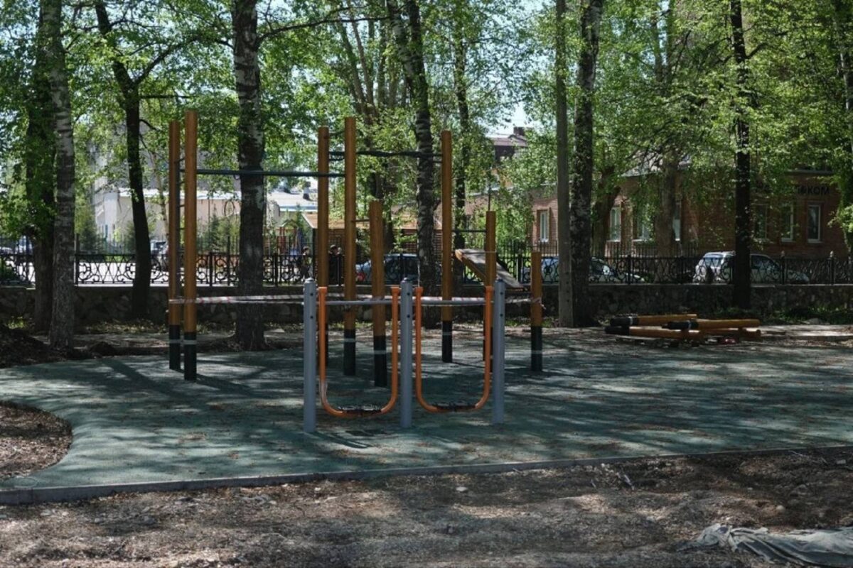    В Стерлитамаке продолжается благоустройство парка имени Кирова