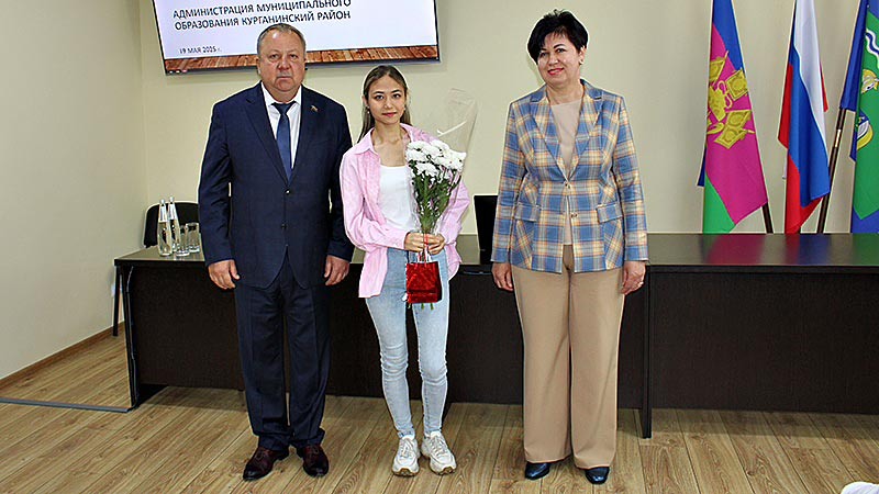    Пять детей-сирот стали обладателями собственного жилья