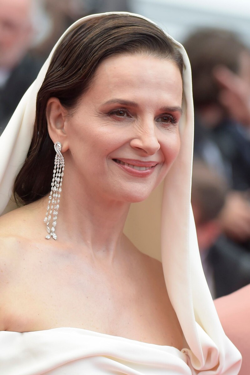 Жюльет Бинош