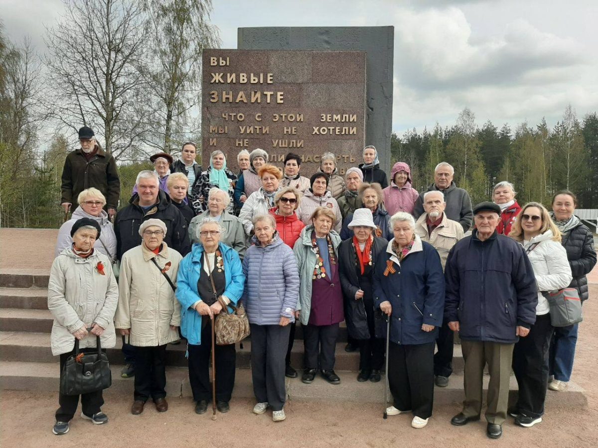    «Мы снова побывали на малой родине, где закончилось наше короткое детство», – нижегородцы-блокадники вернулись из Санкт-Петербурга