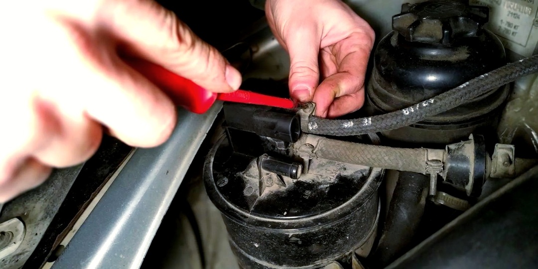 Адсорбер в автомобиле: нужно ли его отключать как рекомендуют автомеханики или отремонтировать. Разбираемся как не навредить своему авто