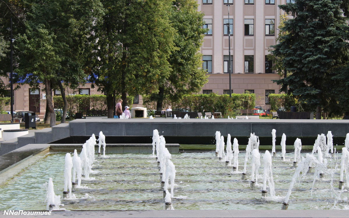 Фонтан на площади Маркина