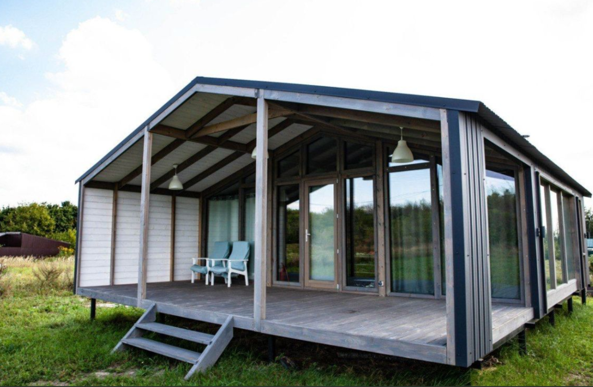 Модульный дом 50 М2 в коттеджном посёлке "ЛЕТНИЙ БЕРЕГ dzen"