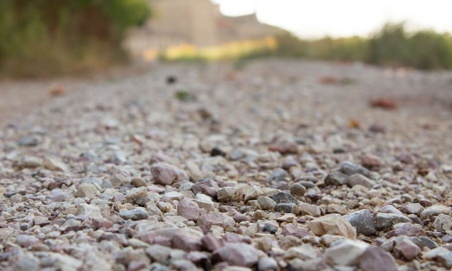 Щебень для грунтовых и временных дорог: что нужно знать