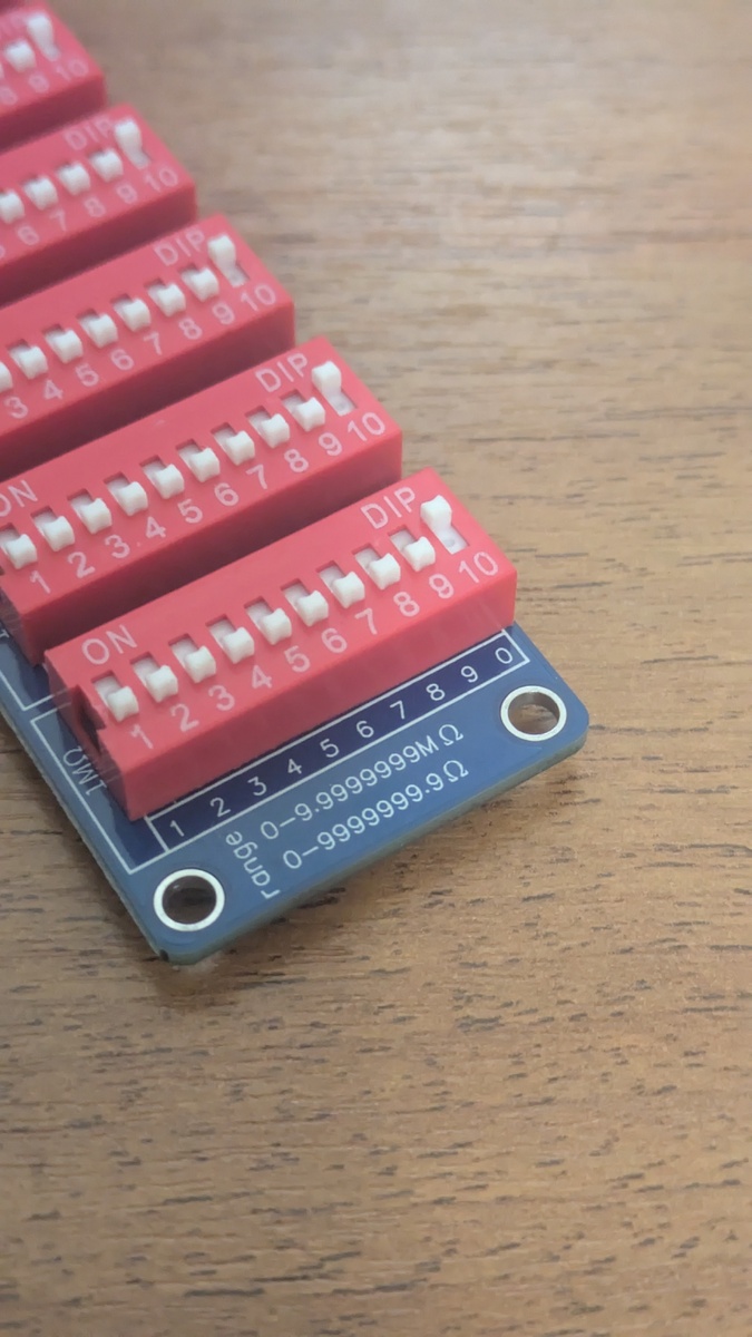 Общий вид прибора.