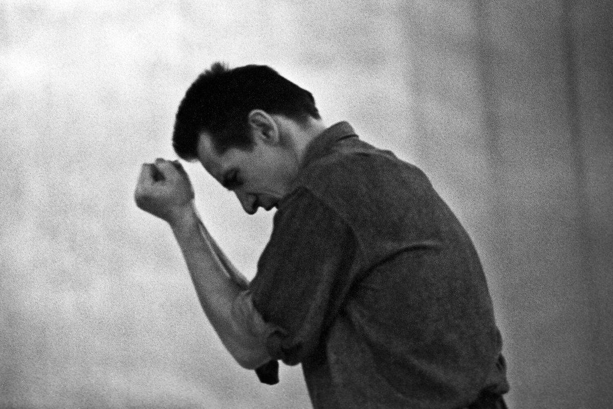 Балетмейстер Юрий Григорович во время работы, 1967 год     📷