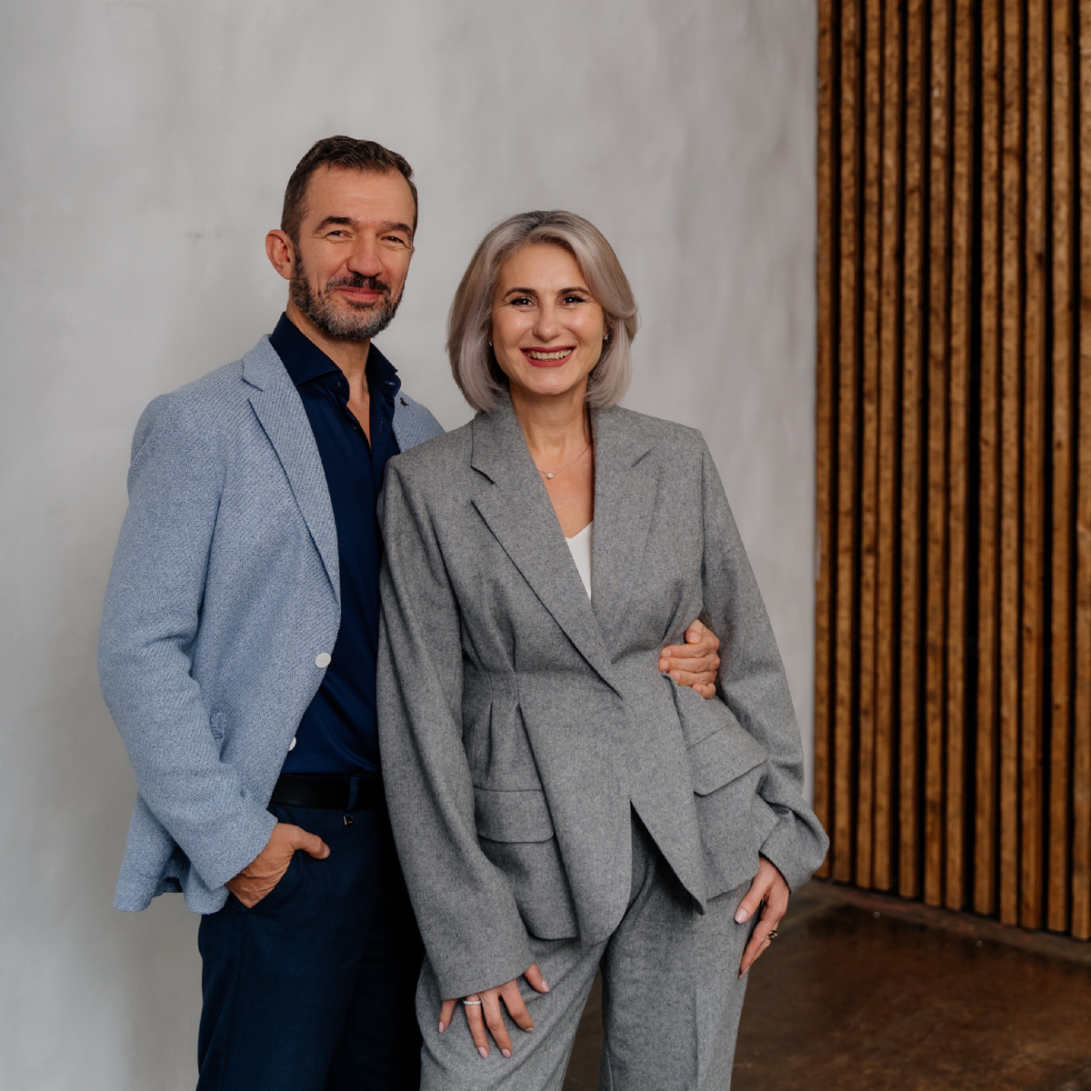 Хестанова Тамара и Станислав Сидоров, авторы и преподаватели курса «Практическая акупунктура» со стажем 27 лет в лечении иглами