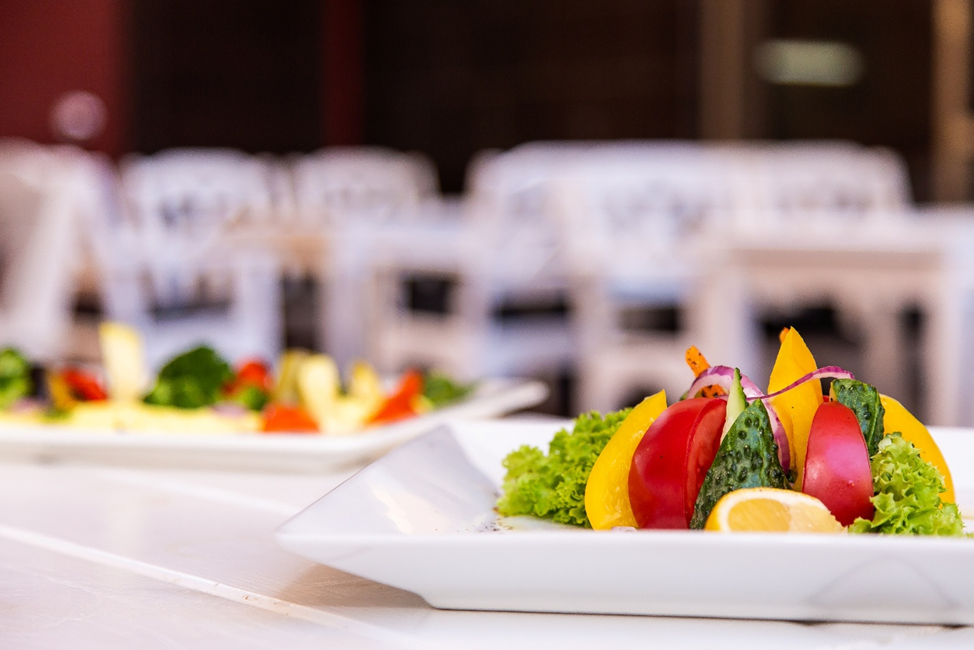 Овощи в ресторане отеля