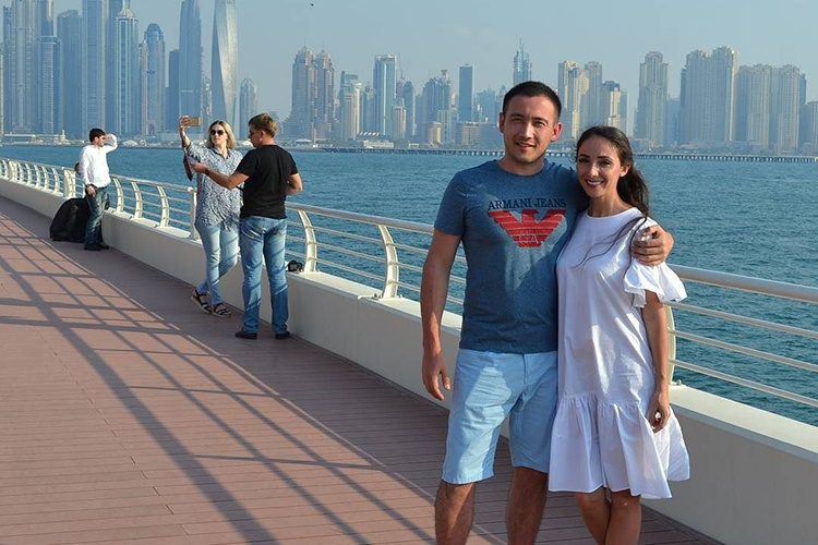    В соцсетях Мадиярова сообщала, что вложилась в одну из платформ, но прогорела. После этого она, по ее же словам, увлеклась психологией, самопознанием и запустила онлайн-курсы для женщин.   
Фото: соцсети