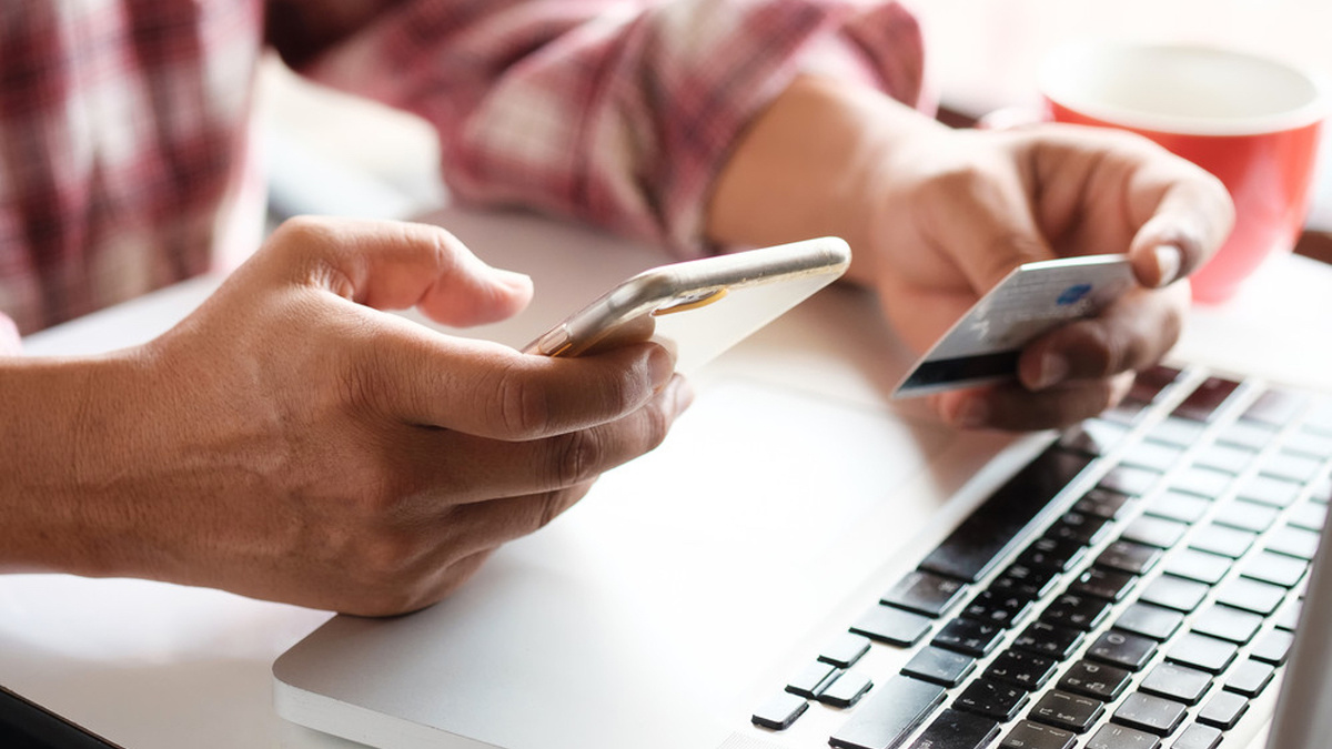 «Веб-займ»: как взять займ за 15 минут и не пожалеть?