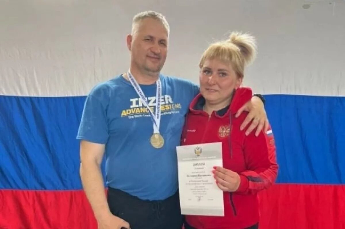    Брянчанка Екатерина Цыганкова стала второй в чемпионате РФ по пауэрлифтингу