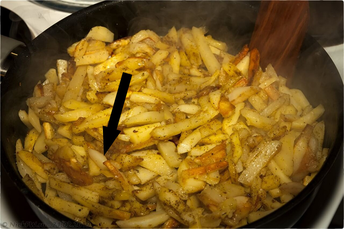    Жареная картошка с луком — забытый хруст СССР