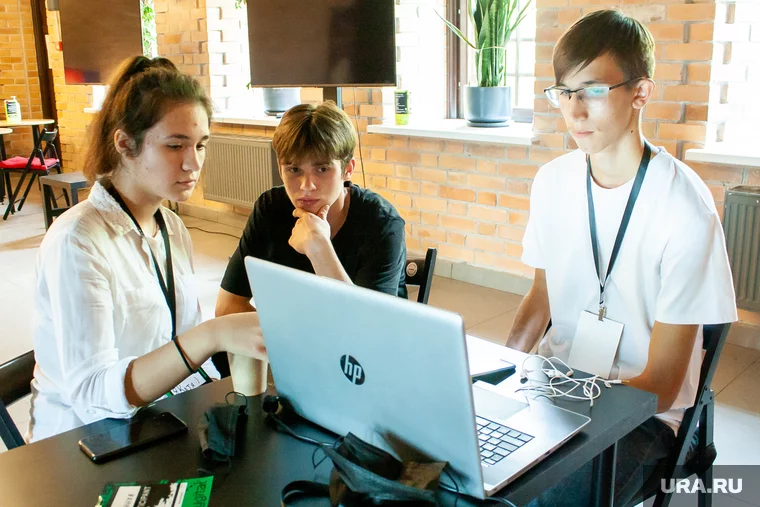 На фиджитал-фестивале также ожидается гонка дронов
Фото: Денис Моргунов © URA.RU