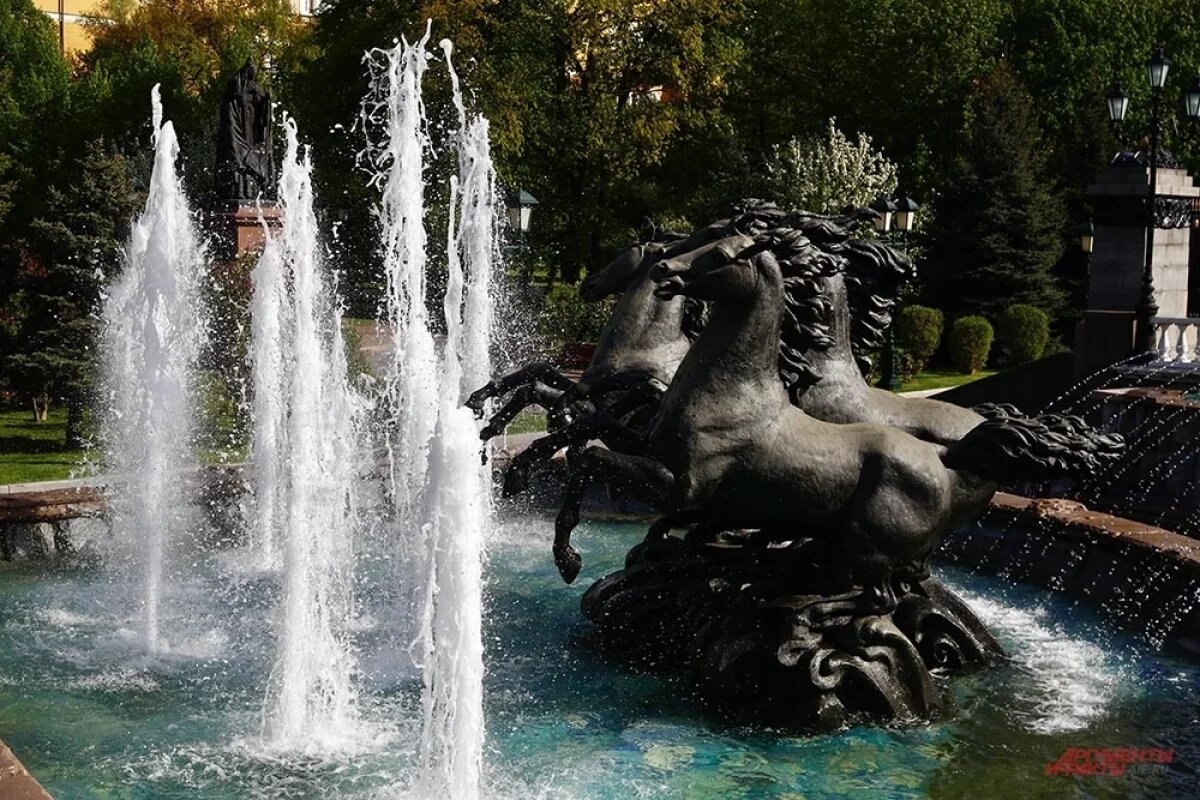    Проект фонтана на главной площади Ростова доверили энергетикам