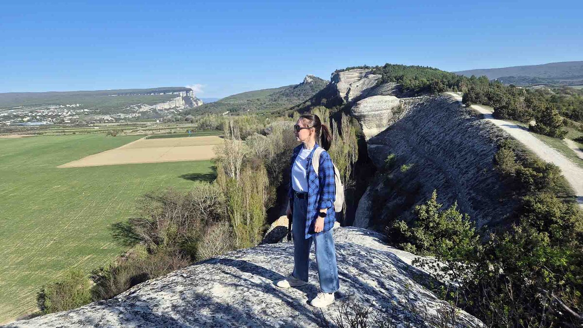 В долине реки Бельбек множество природных достопримечательностей. Это, например, гора Крокодил. Листайте галерею, чтобы увидеть ещё фото