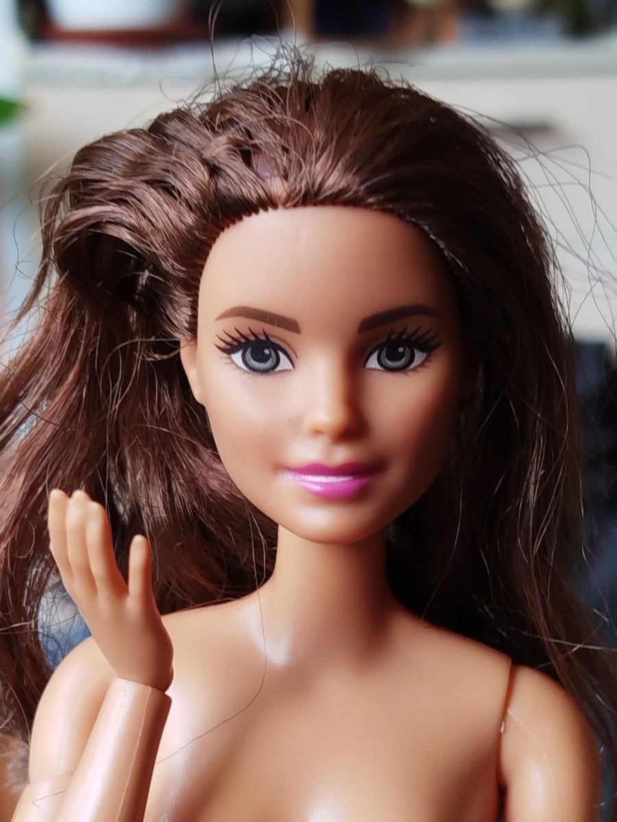 барби йога Джойс