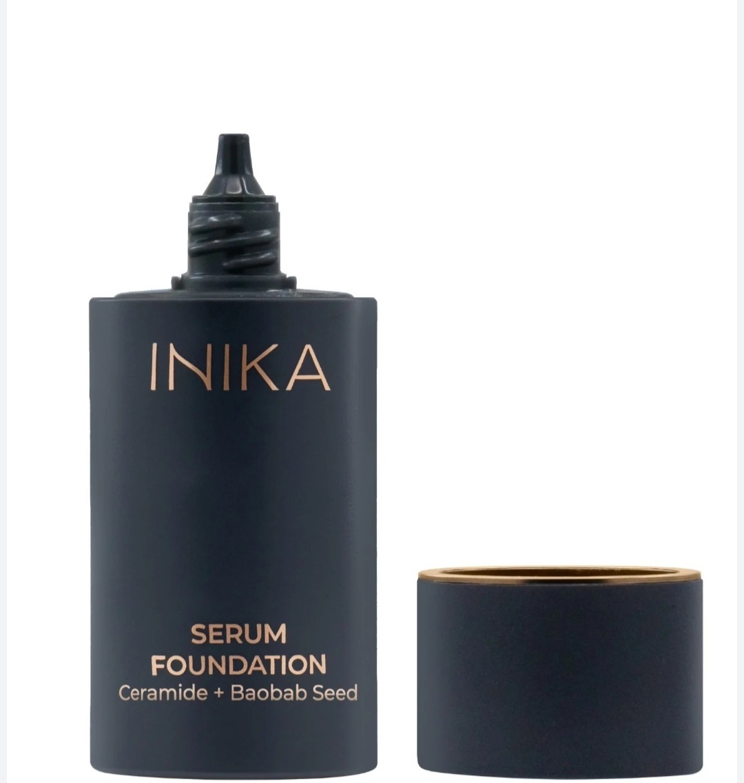 Тональная сыворотка Inika Organic Serum Foundaion. Материал из сети.