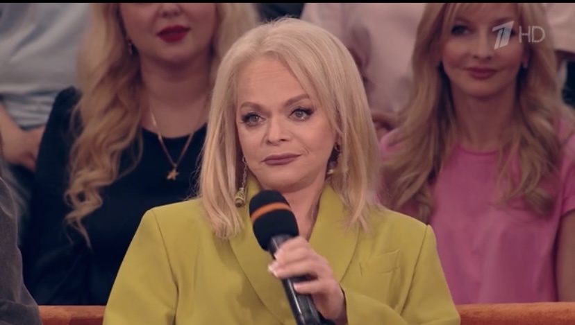 Лариса Долина