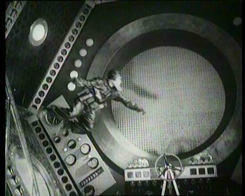 Кадр из фильма "Космический рейс"