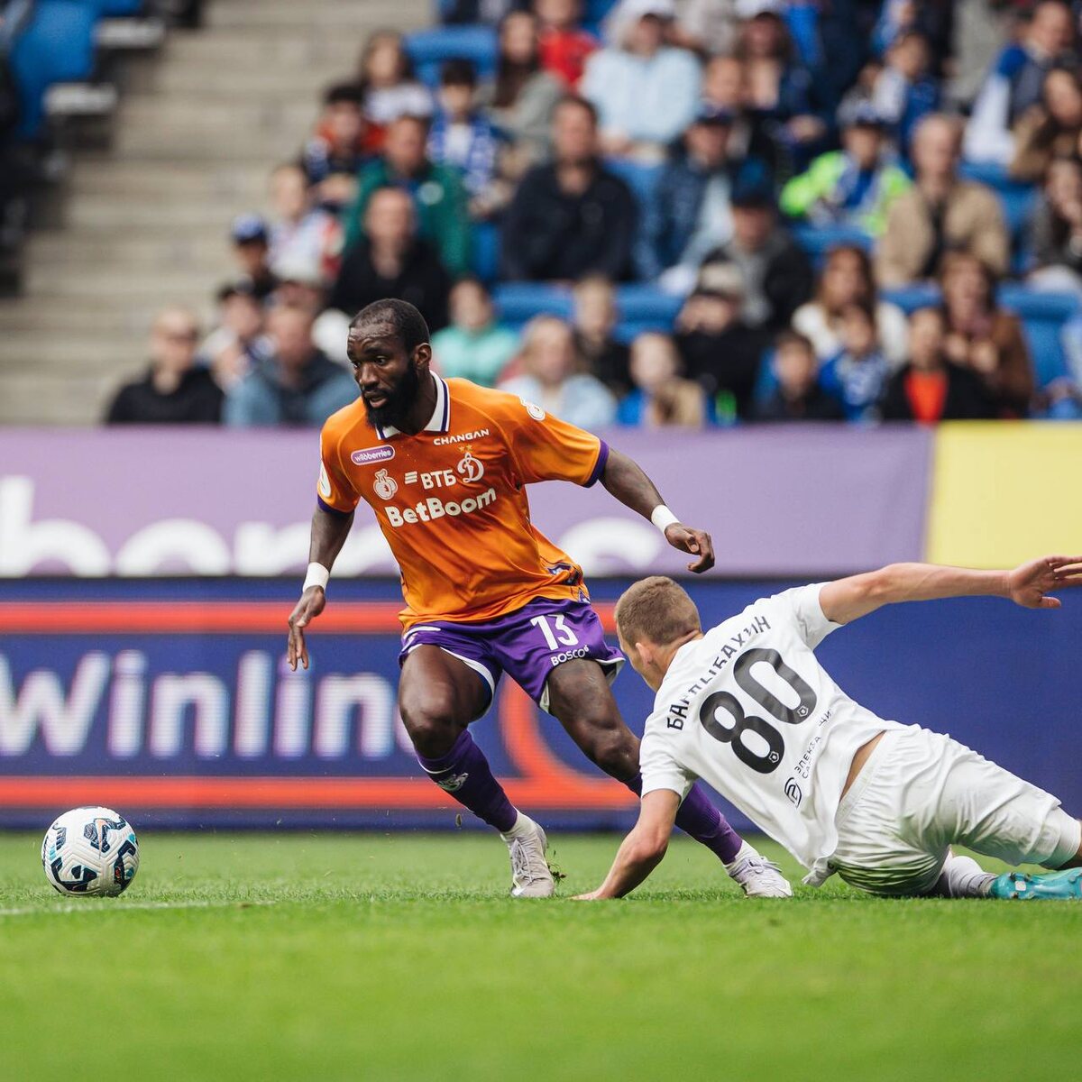 Мумику сегодня не везло. Фото из телеграм-канала ФК "Динамо" (Москва)