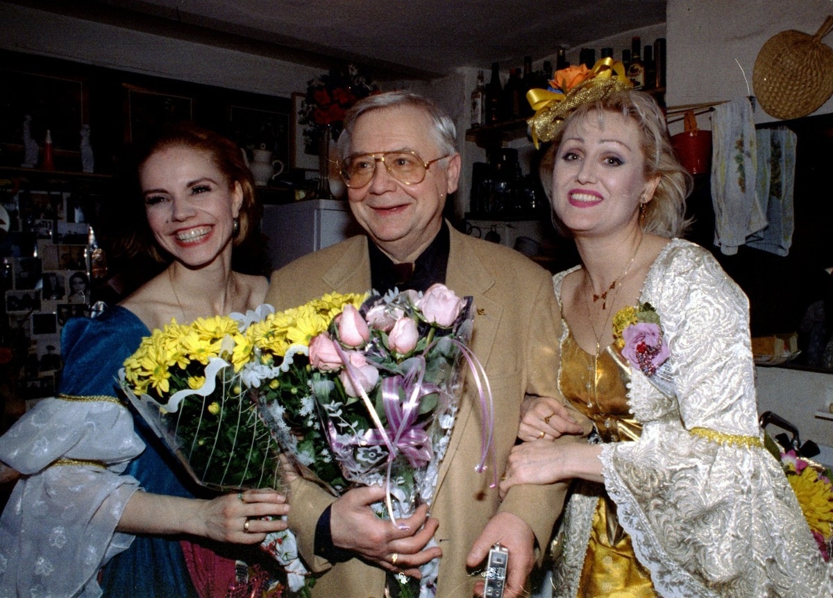 Блок-Миримская с Олегом Табаковым и Ольгой Зудиной. Фото: tabakov.ru