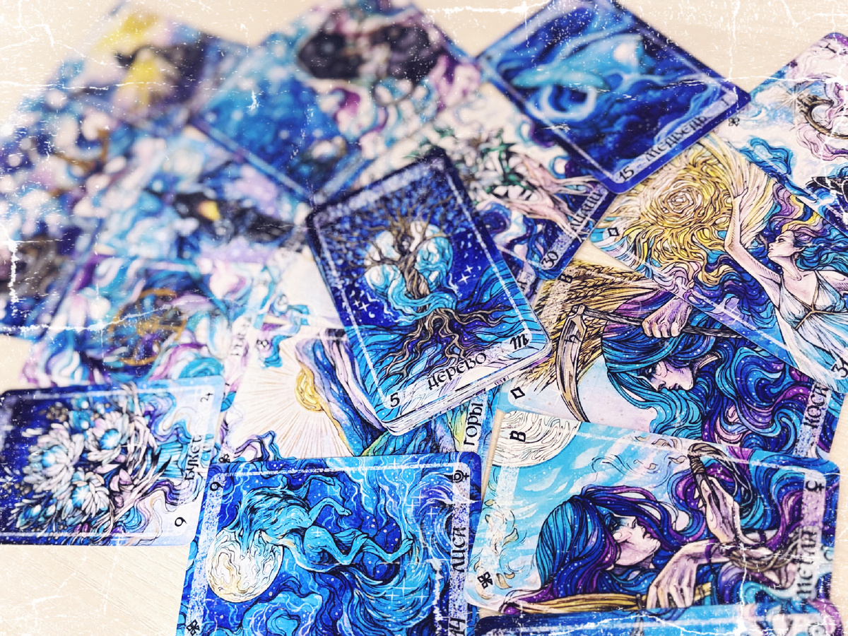 Фото расклада «Что бы он хотел сказать Вам прямо сейчас»