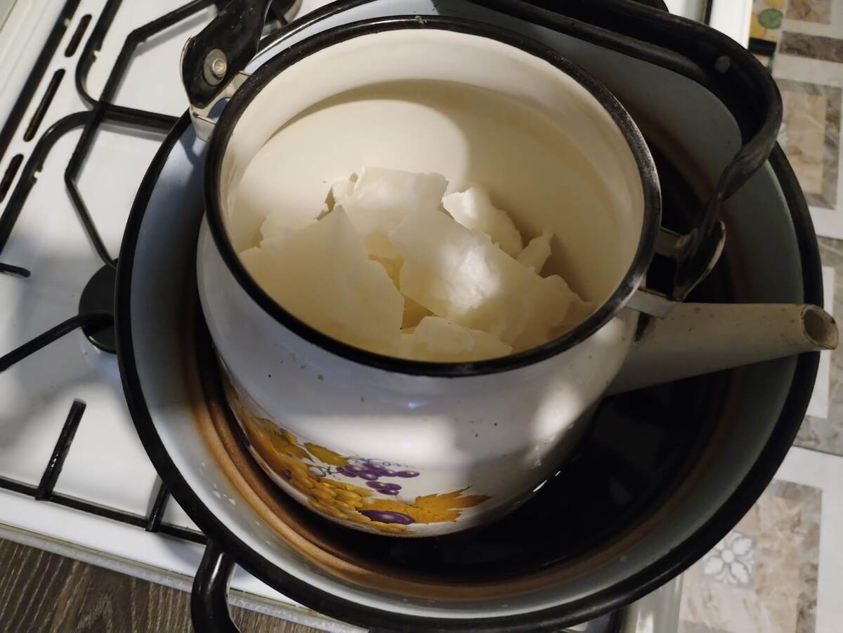 Топление парафина методом "Водяная баня"