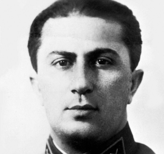 Яков Джугашвили