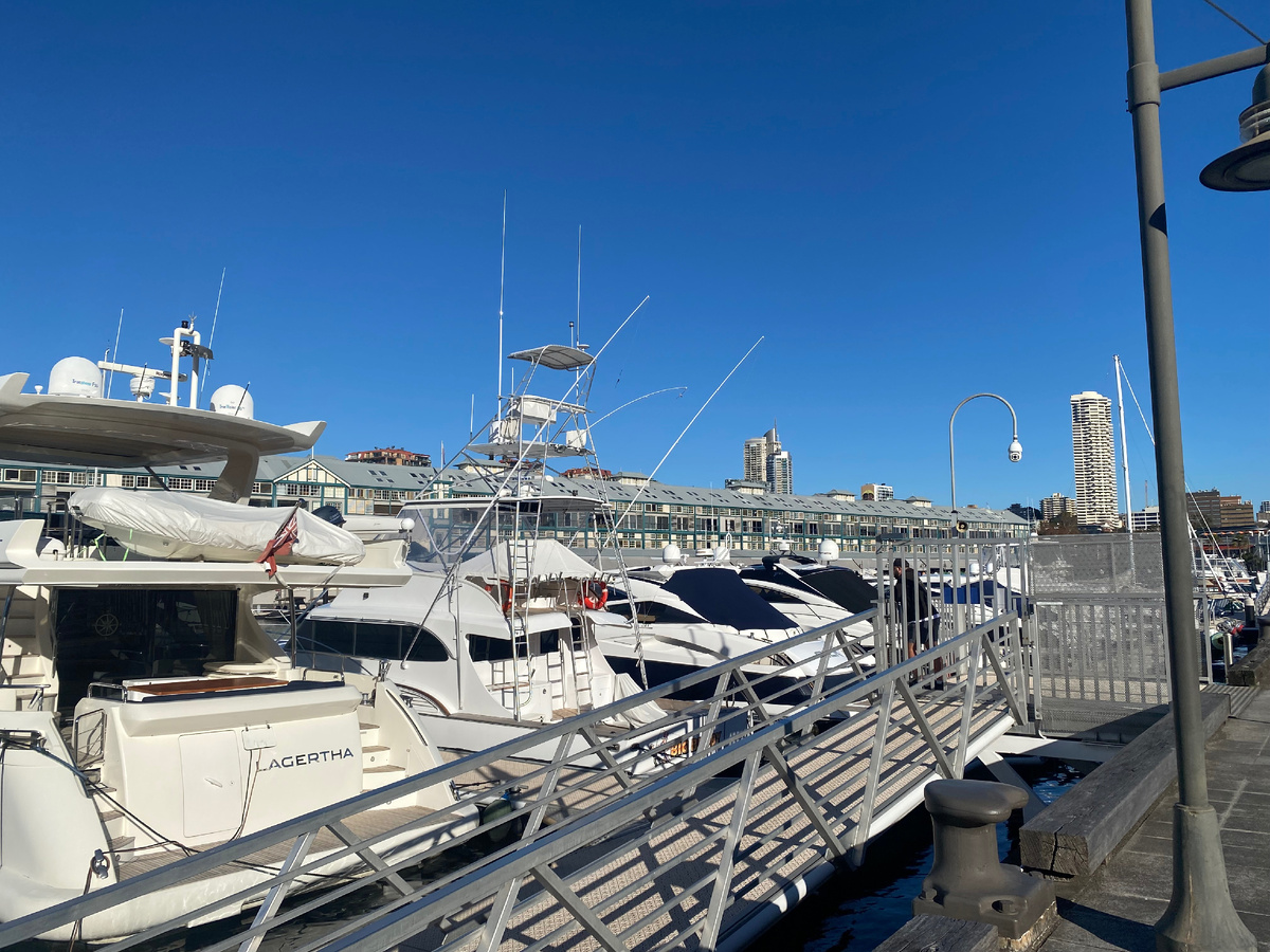 Вип бутик Finger Wharf