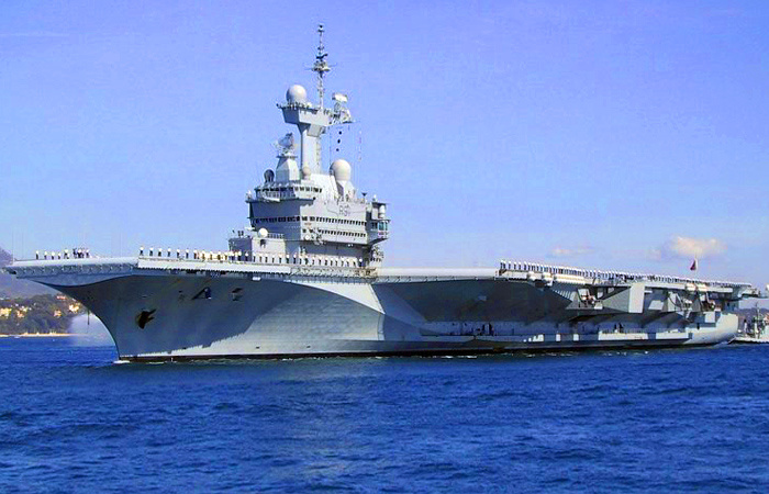 Авианосец «Шарль де Голль»./ Фото: yandex.ru