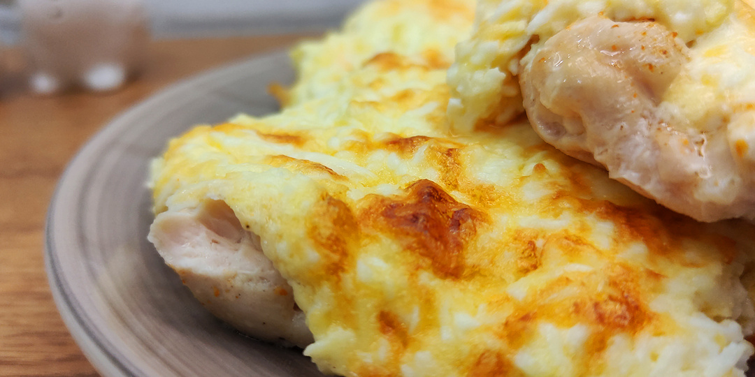 Попался новый рецепт "филе по-царски", теперь готовлю только так. Уж очень вкусно получается, готовлю его каждую неделю