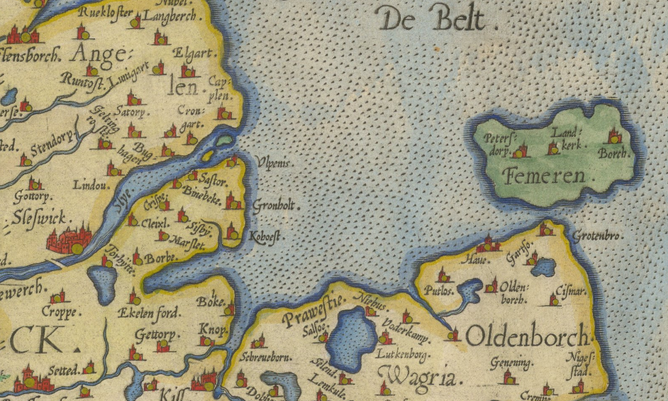 Бывшие земли Вагрии на карте Hassiae Descriptio . . . [with] Holsatiae Descrip. Abraham Ortelius. Antwerp / 1588 Из «Атласа мира» Ортелиуса «Theatrum Orbis Terrarum», первого современного атласа мира. На карте видна Angelen (Англия) - историческая область на севере современной Германии (в земле Шлезвиг-Гольштейн), которая в древности была частью Ютландии (Дания). Именно отсюда в V–VI веках н.э. (в реальности в X-XI) мигрировали англы — германское племя, ставшее одним из предков современных англичан.