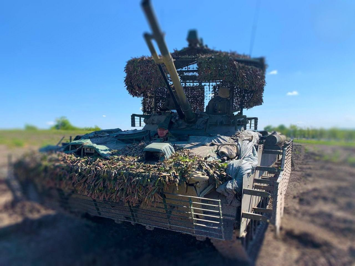   Появились кадры БМП-3 в «максимальной комплектации»