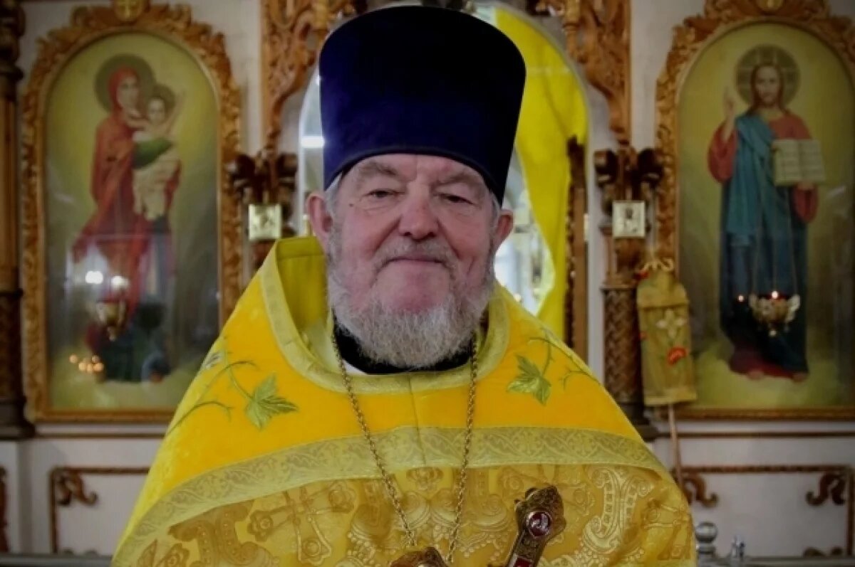    Протоирей Геннадий Ромашов служил настоятелем Спасо-Преображенского кафедрального собора.