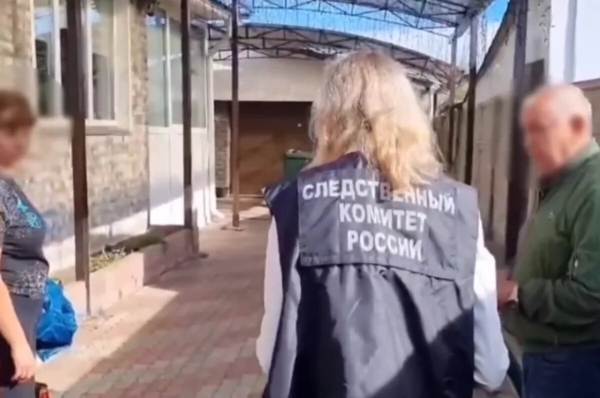    В Красноярском крае директор детдома фиктивно трудоустраивал знакомых