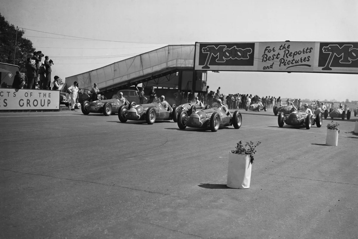 Don Price·Fox Photos·Hulton Archive·Getty Images