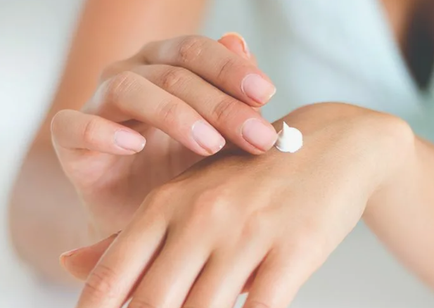 Уход за кожей на руках. Источник фото Pinterest