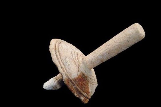 Волчок родом из античного мира.