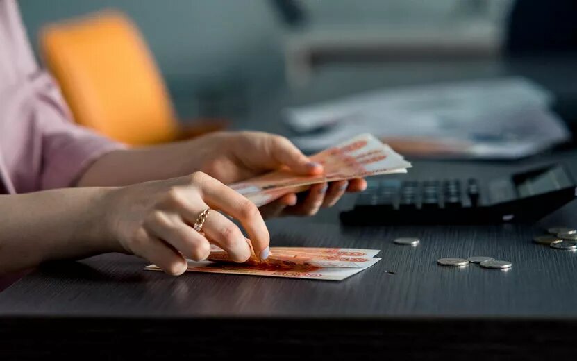    Врач УЗИ и директор магазина возглавили рейтинг высокооплачиваемых вакансий в Ижевске