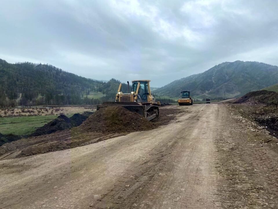    Обновление дорог в Республике Алтай. Источник: Горно-Алтайавтодор