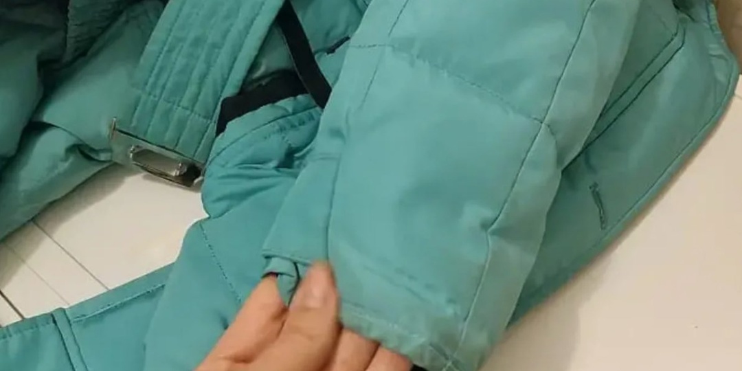 Как постирать рукава, воротник куртки без стирки, делаю копеечную смесь, «вытягивает» грязь и впитывает жир за 5 минут