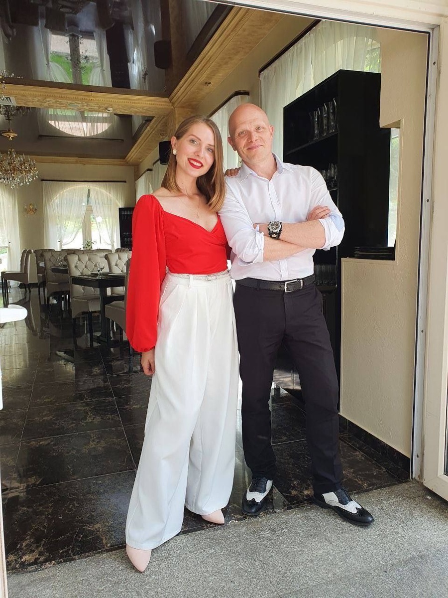 Переехавшие!) ну как таким красивым не найти свое место в Вологодской деревне!?) 🤣