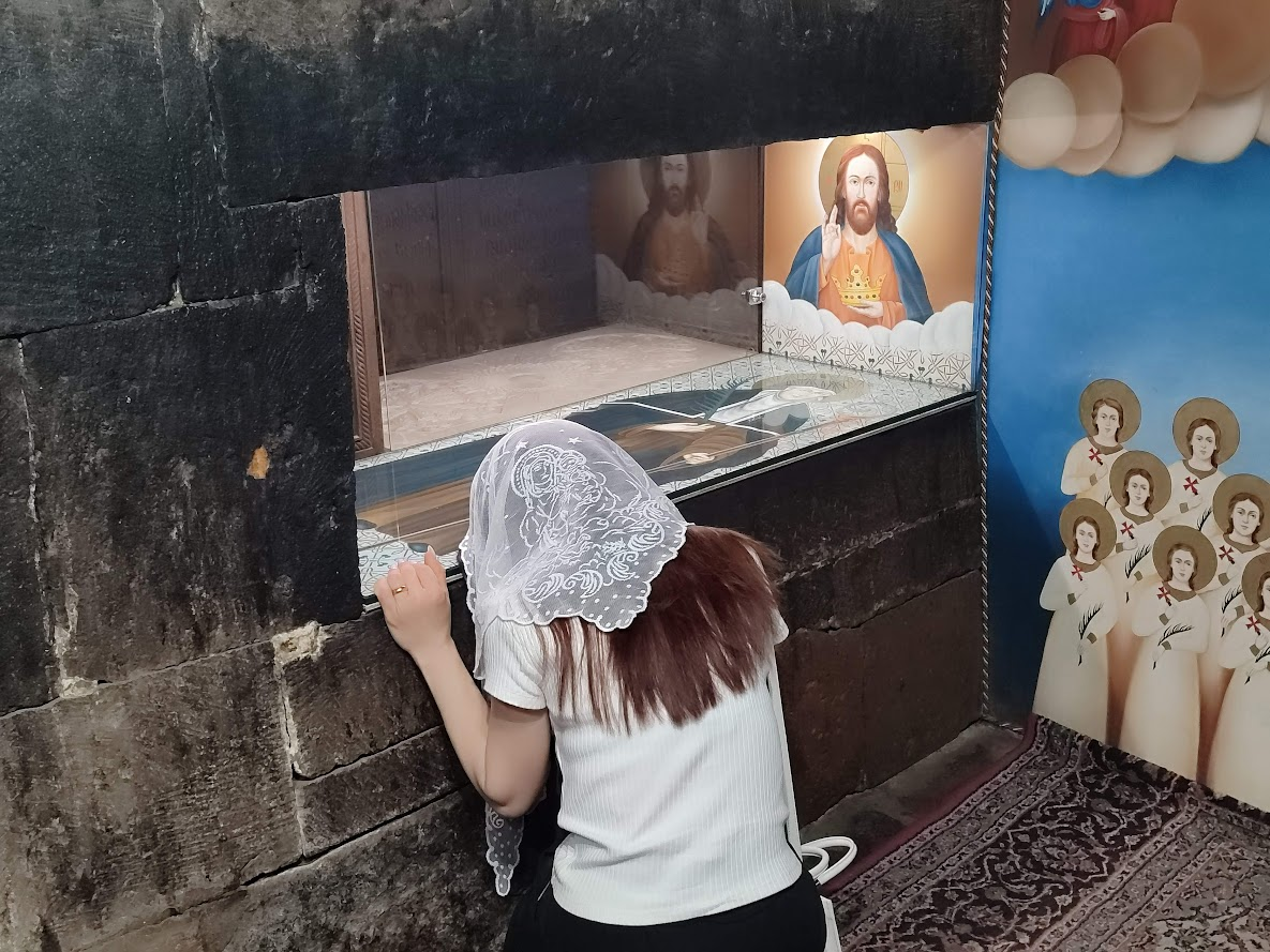 Пересадка в Ереване. Что можно посмотреть за 3.5 часа или кто же  является старшей сестрой - Россия или Армения?